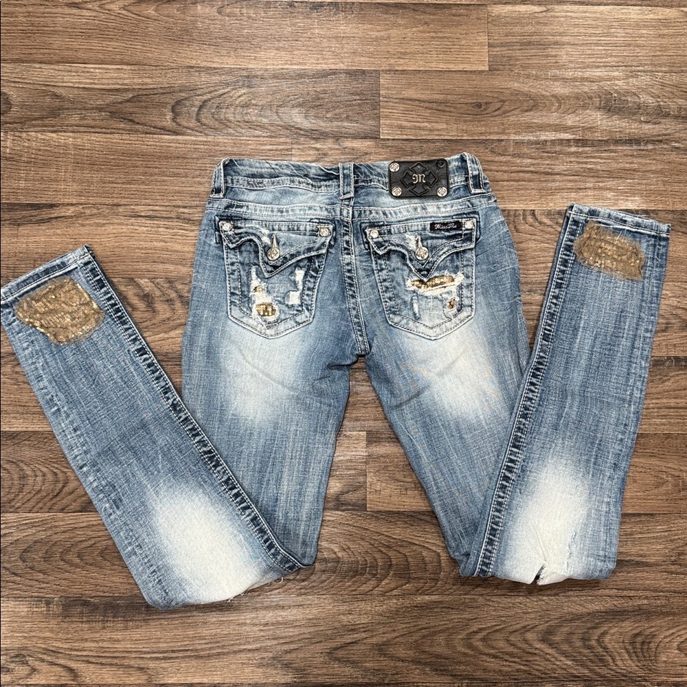 Miss Me Signature Rise Jeans